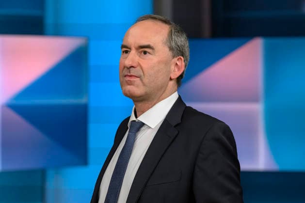 in the picture from l Hubert Aiwanger Free Voters Deputy Bavarian Minister President, GER, Berlin, hart aber fair Polittalk, TV, format, with presenter Louis Klamroth, Das Erste, The topic More than music How political is the ESC 11 05 2026, Copyright: HMBxMedia UwexKoch