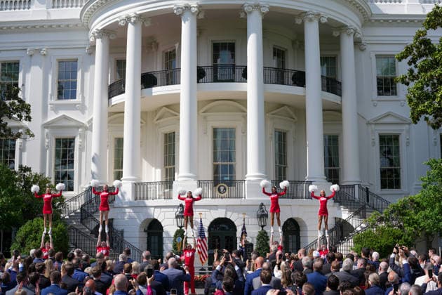May 11, 2026, Washington, Dc, United States: Indiana University cheerleaders at the White House as President DONALD TRUMP welcomes the IU football team to the White House on May 11, 2026. Washington United States - ZUMAl312 20260511_znp_l312_013 Copyright: xAndrewxLeydenx