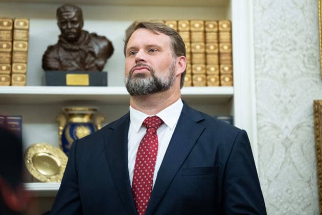 May 11, 2026, Washington, District Of Columbia, USA: Wesley Britt, husband of United States Senator Katie Britt (Republican of Alabama) attends an event in the Oval Office of the White House in Washington, DC, USA, on Monday, May 11, 2026. President Trump is meeting with healthcare workers as his administration launches Moms.gov to highlight resources for unexpected pregnancies Washington USA - ZUMAs152 20260511_faa_s152_050 Copyright: xAaronxSchwartzx-xPoolxviaxCNPx