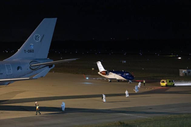 Planes carrying passengers and crew from Hantavirus-hit cruise ship land at Eindhoven Airport EINDHOVEN, NETHERLANDS - MAY 11: Personnel wearing hazmat suits are seen near one of the two planes carrying passengers and crew members from the Hantavirus-affected MV Hondius cruise ship after landing at Eindhoven Airport in Eindhoven, Netherlands on May 11, 2026. Nikos Oikonomou Anadolu Eindhoven Netherlands. Editorial use only. Please get in touch for any other usage.  Copyright: x2026xAnadoluxNikosxOikonomoux