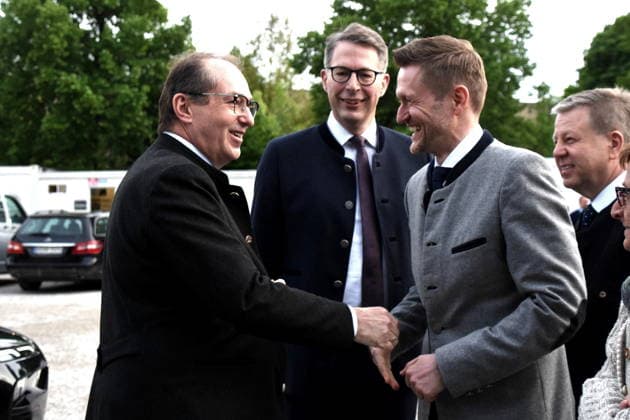 Alexander Dobrindt CSU Federal Minister of the Interior MdB Markus Blume CSU Science Minister Dr Wolfgang Stefinger CSU MdB Robert Brannekaemper CSU MdL Muenchen 11 05 2026 Truderinger Buam e V Festwoche Political CSU Evening Photo Muenchen