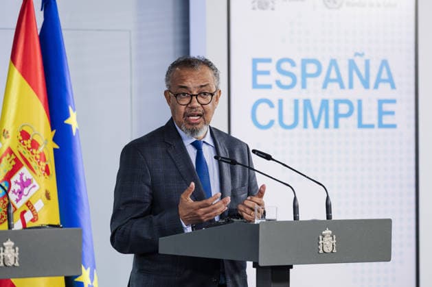 Sánchez receives the Director General of the WHO The Director General of the World Health Organization, Tedros Adhanom, during a press conference with the President of the Government, Pedro Sánchez, at the Moncloa Palace, on May 12, 2026, in Madrid Spain The meeting aims to jointly assess progress in the management of the hantavirus crisis that has affected passengers and crew of the MV Hondius 12 MAY 2026 Carlos Lujá Madrid Madrid Madrid Spain  Copyright: xCarlosxLujanx 7516601