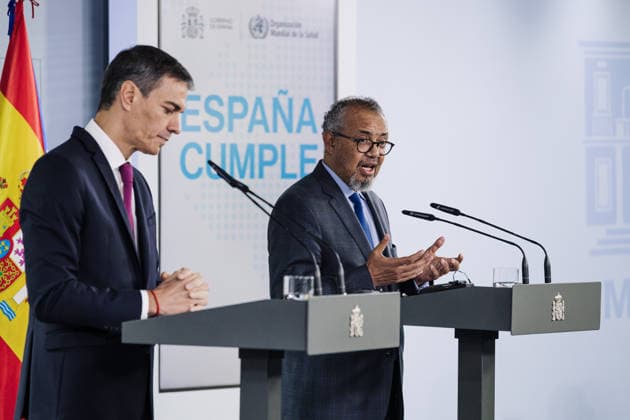 Sánchez receives the Director General of the WHO The President of the Government, Pedro Sánchez i , receives the Director General of the World Health Organization WHO , Tedros Adhanom d , at the Moncloa Palace, on May 12, 2026, in Madrid Spain The meeting aims to jointly assess progress in the management of the hantavirus crisis that has affected passengers and crew of the cruise ship MV Hondius 12 MAY 2026 Carlos Lujá Madrid Madrid Madrid Spain  Copyright: xCarlosxLujanx 7516607