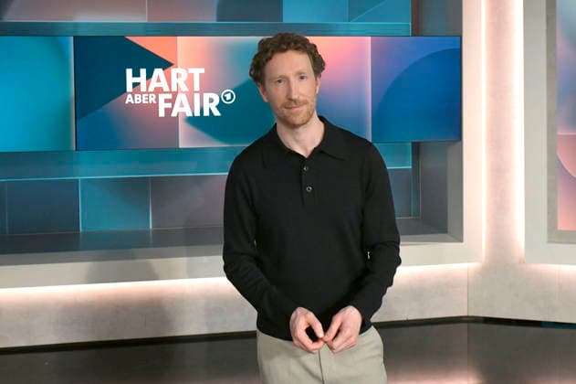 Louis Klamroth on the ARD talk show hart aber fair in Studio Adlershof Berlin, 11 05 2026 Foto:xM.xBehrensx xFuturexImagex hart_fair1105_6503