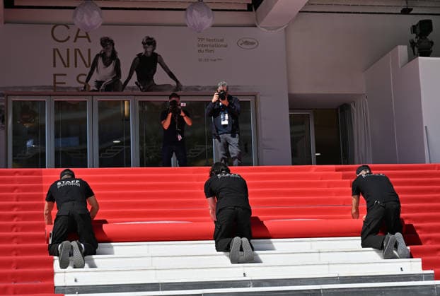 79th Cannes Film Festival: Red carpet installation CANNES, FRANCE - MAY 12: Staff of Palais install red carpet ahead of the opening ceremony of the 79th annual Cannes Film Festival in Cannes, France on May 12, 2026. Mustafa Yalcin Anadolu Cannes France. Editorial use only. Please get in touch for any other usage.  Copyright: x2026xAnadoluxMustafaxYalcinx