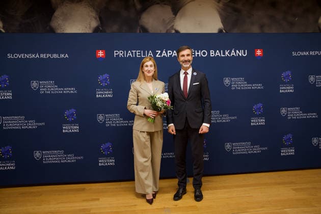 Slovakia hosts ministerial meeting of the Friends of the Western Balkans BRATISLAVA, SLOVAKIA - MAY 12: The Minister of Foreign and European Affairs of the Slovak Republic, Juraj Blanar welcomes Foreign Affairs Minister of Serbia Nevena Jovanovic during the ministerial meeting of the Friends of the Western Balkans group at Bratislava Castle in Bratislava, Slovakia on May 12, 2026. The event brings together foreign ministers of the member states of the Friends of the Western Balkans group (Slovakia, Czechia, Greece, Croatia, Austria, Slovenia and Italy) and representatives of the Western Balkans (Albania, Bosnia and Herzegovina, Montenegro, Kosovo, North Macedonia and Serbia), along with the European Commissioner for Enlargement, Marta Kos.  Copyright: x2026xAnadoluxZuzanaxGogovax