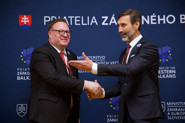 Slovakia hosts ministerial meeting of the Friends of the Western Balkans BRATISLAVA, SLOVAKIA - MAY 12: The Minister of Foreign and European Affairs of the Slovak Republic, Juraj Blanar welcomes Montenegro Ambassador to Turkiye Perisa Kastratovic during the ministerial meeting of the Friends of the Western Balkans group at Bratislava Castle in Bratislava, Slovakia on May 12, 2026. The event brings together foreign ministers of the member states of the Friends of the Western Balkans group (Slovakia, Czechia, Greece, Croatia, Austria, Slovenia and Italy) and representatives of the Western Balkans (Albania, Bosnia and Herzegovina, Montenegro, Kosovo, North Macedonia and Serbia), along with the European Commissioner for Enlargement, Marta Kos.  Copyright: x2026xAnadoluxZuzanaxGogovax