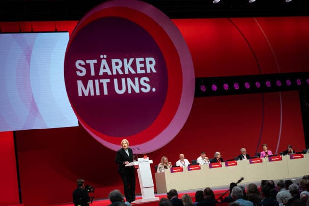 Federal Minister of Labor Bärbel Bas SPD speaks at the DGB Federal Congress in Berlin DGB Federal Congress 2026 in Berlin German Trade Union Confederation, Berlin Berlin Germany Hotel Estrel