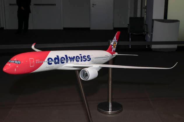 Aircraft of Lufthansa subsidiary edelweiss at the Annual General Meeting of Deutsche Lufthansa AG at Messe Frankfurt, Hall 5 1 Congress Center Frankfurt, 12 05 2026 Foto:xR.xSchmiegeltx xFuturexImagex lufthansa_6531