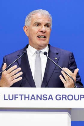 Carsten Spohr at the Annual General Meeting of Deutsche Lufthansa AG at Messe Frankfurt, Hall 5 1 Congress Center Frankfurt, 12 05 2026 Foto:xR.xSchmiegeltx xFuturexImagex lufthansa_6571
