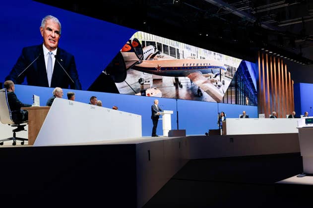 Carsten Spohr at the Annual General Meeting of Deutsche Lufthansa AG at Messe Frankfurt, Hall 5 1 Congress Center Frankfurt, 12 05 2026 Foto:xR.xSchmiegeltx xFuturexImagex lufthansa_6579