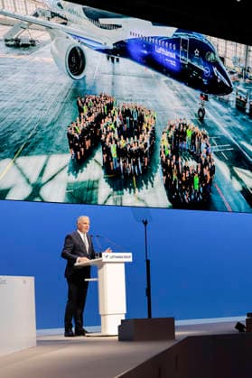 Carsten Spohr at the Annual General Meeting of Deutsche Lufthansa AG at Messe Frankfurt, Hall 5 1 Congress Center Frankfurt, 12 05 2026 Foto:xR.xSchmiegeltx xFuturexImagex lufthansa_6581