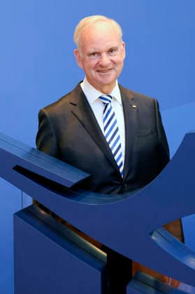 Johannes Teyssen at the Annual General Meeting of Deutsche Lufthansa AG at Messe Frankfurt, Hall 5 1 Congress Center Frankfurt, 12 05 2026 Foto:xR.xSchmiegeltx xFuturexImagex lufthansa_6589