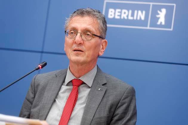 12 05 2026, Christian Gaebler, Senator for Building and Housing, in the press conference after the meeting of the Berlin Senate, PK in the Rotes Rathaus in Berlin, Senate press conference, Berlin Germany, Germany