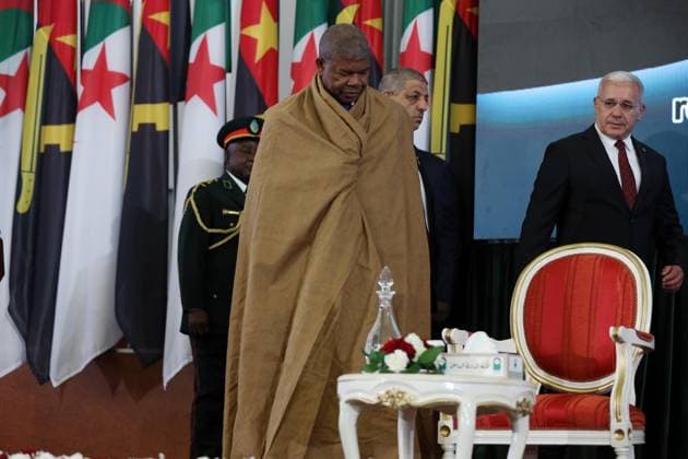 Angolan President Joao Lourenco, au Palais de la Nation a Alge Angolan President Joao Lourenco, au Palais de la Nation a Alger, en Algerie, le 12 mai 2026, lors dune seance avec les membres des deux chambres, lAssemblee populaire nationale APN et le Conseil de la Nation chambre haute du Parlement Senat , Joao Lourenco, effectue une visite de deux jours en Algerie Photo By Billel Bensalem APP Alger Algeria Copyright: xAlgÃ riexPressexPhotosxAPPxBillelxBensalemx xAPPx IMG_2178
