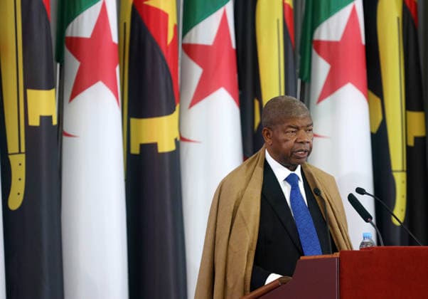 Angolan President Joao Lourenco, au Palais de la Nation a Alge Angolan President Joao Lourenco, au Palais de la Nation a Alger, en Algerie, le 12 mai 2026, lors dune seance avec les membres des deux chambres, lAssemblee populaire nationale APN et le Conseil de la Nation chambre haute du Parlement Senat , Joao Lourenco, effectue une visite de deux jours en Algerie Photo By Billel Bensalem APP Alger Algeria Copyright: xAlgÃ riexPressexPhotosxAPPxBillelxBensalemx xAPPx IMG_2232