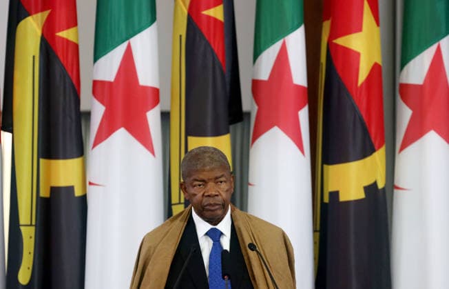 Angolan President Joao Lourenco, au Palais de la Nation a Alge Angolan President Joao Lourenco, au Palais de la Nation a Alger, en Algerie, le 12 mai 2026, lors dune seance avec les membres des deux chambres, lAssemblee populaire nationale APN et le Conseil de la Nation chambre haute du Parlement Senat , Joao Lourenco, effectue une visite de deux jours en Algerie Photo By Billel Bensalem APP Alger Algeria Copyright: xAlgÃ riexPressexPhotosxAPPxBillelxBensalemx xAPPx IMG_2240