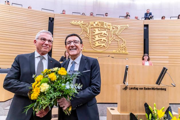 Constituent session of the 18th state parliament of Baden Württemberg President Wolfgang Reinhart on the right congratulates the newly elected state parliament president Thomas Strobl, CDU Curious Greens and CDU are equally strong with 56 MPs each AfD have 35 MPs, the SPD 10 12 05 2026, Stuttgart, Baden Württemberg, Germany