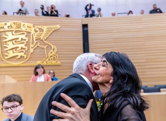 Constituent session of the 18th state parliament of Baden Württemberg Curious The new state parliament president Thomas Strobl CDU congratulates his predecessor and future deputy Muhterem Aras Greens on the election 12 05 2026, Stuttgart, Baden Württemberg, Germany