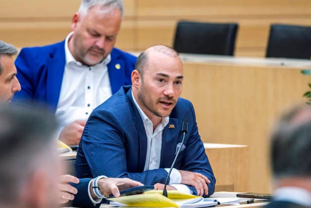 Constituent session of the 18th state parliament of Baden Württemberg Miguel Klauß AfD Curious Greens and CDU are equally strong with 56 MPs each AfD have 35 MPs, the SPD 10 12 05 2026, Stuttgart, Baden Württemberg, Germany