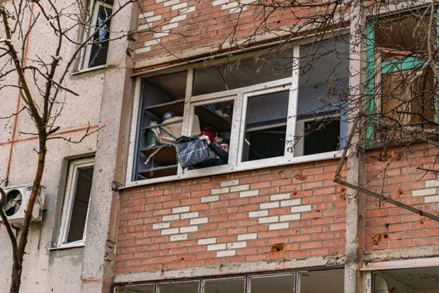 Aftermath of Russian drone attack in Kharkiv KHARKIV, UKRAINE - MAY 12: A view of a damaged apartment after a drone attack in the city of Barvinkove in the Kharkiv region, Ukraine on May 12, 2026. More than 30 apartments were damaged, as the members of Proliska arrived at the location to help the residents affected by the attack. Carlo Bravo Anadolu Kharkiv Ukraine. Editorial use only. Please get in touch for any other usage.  Copyright: x2026xAnadoluxCarloxBravox