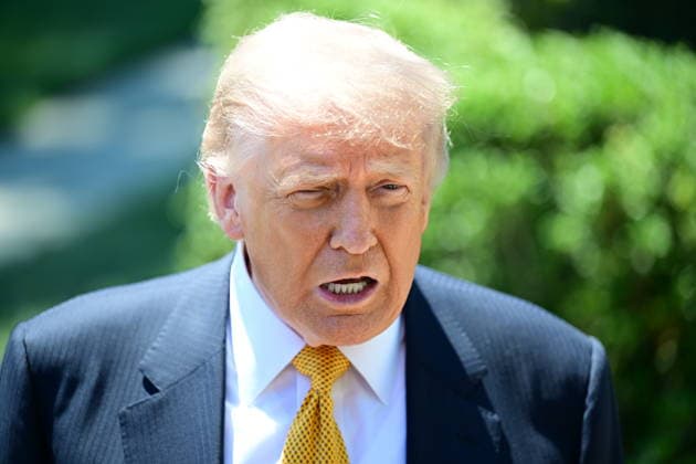 U.S. President Donald Trump WASHINGTON, UNITED STATES - MAY 12: U.S. President Donald Trump speaks to members of the press before boarding Marine One on the South Lawn of the White House in Washington, United States, on May 12, 2026. Kyle Mazza Anadolu Washington United States. Editorial use only. Please get in touch for any other usage.  Copyright: x2026xAnadoluxKylexMazzax