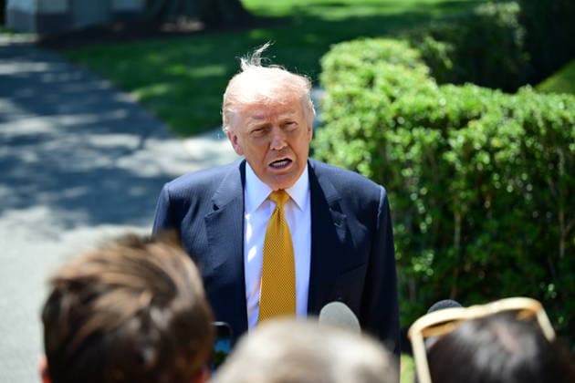 U.S. President Donald Trump WASHINGTON, UNITED STATES - MAY 12: U.S. President Donald Trump speaks to members of the press before boarding Marine One on the South Lawn of the White House in Washington, United States, on May 12, 2026. Kyle Mazza Anadolu Washington United States. Editorial use only. Please get in touch for any other usage.  Copyright: x2026xAnadoluxKylexMazzax