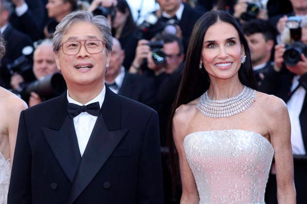 Park Chan wook and Demi Moore at the Opening Ceremony with the premiere of the feature film La VÃ nus Electrique The Electric Kiss at the Festival de Cannes 2026 79 Cannes International Film Festival at the Palais des Festivals Cannes, 12 05 2026 Foto:xD.xBedrosianx xFuturexImagex opening_6547