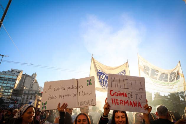 May 12, 2026, Buenos Aires, Buenos Aires, Argentina: Social, political, student and teacher organizations gathered nearby Plaza de Mayo in Buenos Aires, to demand that the Milei government comply with the University Funding Law and restore the salaries of both teaching and non-teaching staff. The underfunding plaguing the education sector is jeopardizing the operation of all national universities Buenos Aires Argentina - ZUMAa188 20260512_zip_a188_003 Copyright: xPaulaxAcunzox