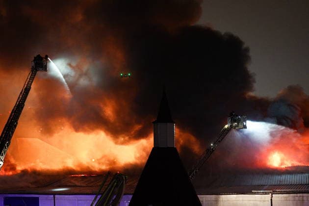 RUSSIA, MOSCOW - MAY 13, 2026: Firefighters battle a fire at the Izmailovo Kremlin. Sofya Sandurskaya TASS  92389980