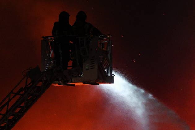RUSSIA, MOSCOW - MAY 13, 2026: Firefighters battle a fire at the Izmailovo Kremlin. Sofya Sandurskaya TASS  92390069