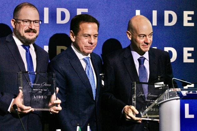 RECORD DATE NOT STATED 15th LIDE Brazil Investment Forum 2026-New York. (NEW) 15th LIDE Brazil Investment Forum 2026 -New York . May 12, 2026, New York, USA: (L-R) Cristiano Amon, CEO of QUALCOMM, person of the year 2026, Joao Doria, LIDE and Former Governor of Sao Paulo and Jose Auriemo Neto, Chairman of JHSF, person of the year 2026, during the 15th LIDE Brazil Investment Forum 2026 taking place at Harvard Club in Manhattan, New York Credit: Niyi Fote Thenews2(Foto: Niyi Fote Thenews2 imago images) 15th LIDE Brazil Investment Forum 2026-New York. Copyright: xNiyixFotex