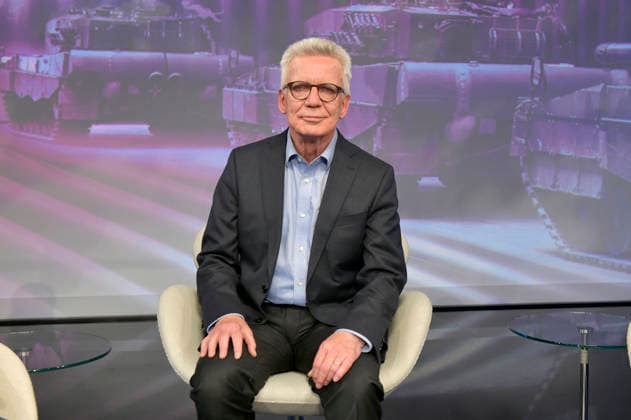 Thomas de Maiziere on the ARD talk show maischberger in Studio Berlin Adlershof Berlin, 12 05 2026 Foto:xM.xBehrensx xFuturexImagex maischberger1205_6525