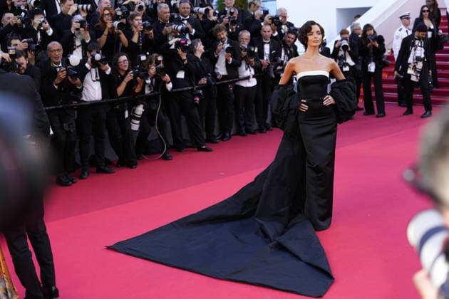Photo IPP Daniele Cifala Cannes 12 05 2026 Opening Ceremony And La Vénus Electrique The Electric Venus Screening The 79th Annual Cannes Film Festival in photo Maura Higgins attends the opening ceremony and La Vénus Electrique The Electric Venus screening during the 79th annual Cannes Film Festival at Palais des Festivals on May 12, 2026 in Cannes, France