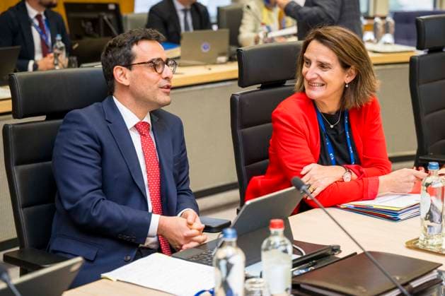 May 13, 2026: Stephane Sejourne , executive Vice-President of the European Commission for Prosperity and Industrial Strategy (L) and Teresa Ribera Rodr™guez Executive Vice-President of the European Commission for Clean, Just and Competitive Transition the weekly meeting of the College of Commissioners at the European Commission headquarters in Brussels, Belgium, 13.05.2026. Commissioners are discussing the future of EU cohesion policy, potential restructuring of DG REGIO and plans to strengthen centralized investment tools focused on competitiveness and defence within the European Union budget framework. . - ZUMAw80_ 20260513_faf_w80_001 Copyright: xWiktorxDabkowskix