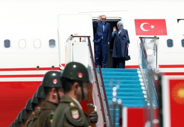 Turkish President Recep Tayyip Erdogan ANKARA, TURKIYE - MAY 13: (----EDITORIAL USE ONLY - MANDATORY CREDIT - TURKISH PRESIDENCY MURAT KULA HANDOUT - NO MARKETING NO ADVERTISING CAMPAIGNS - DISTRIBUTED AS A SERVICE TO CLIENTS----) Turkish President Recep Tayyip Erdogan and his wife Emine Erdogan depart to Kazakhstan from Esenboga Airport in Ankara, Turkiye on May 13, 2026. Tur Presidency Murat Kula Anadolu Ankara Turkey. Editorial use only. Please get in touch for any other usage.  Copyright: x2026xAnadoluxTurxPresidencyx xMuratxKulax