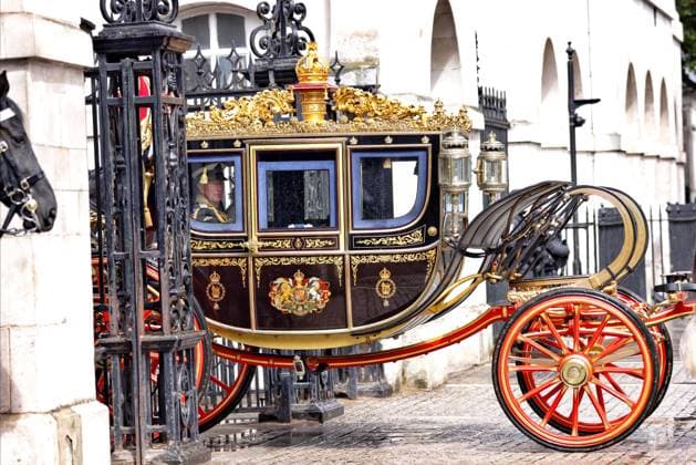 King Charles III is taken to the Palace of Westminster, for The State Opening of Parliament, where he will deliver The King s Speech in the House of Lords. The speech has been written by the government and approved by the cabinet who are in the midst of a possible leadership battle after some Labour MP™s have called for Prime Minister Sir Keir Starmer to step down as leader. State Opening of Parliament, Westminster, London, on 13th May, 2026  .