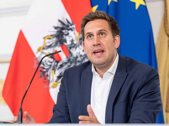 20260513 Pressefoyer nach dem Ministerrat der Bundesregierung WIEN, OESTERREICH - MAI 13: Wiener Buergermeister und Landeshauptmann Michael Ludwig (SPOe) beim Pressefoyer - nach dem Ministerrat der Bundesregierung im Bundesdenkmalamt am 13. Mai 2026 in Wien, Oesterreich. 260513_SEPA_10_013 Copyright: xMichaelxIndrax SEPAxMedia