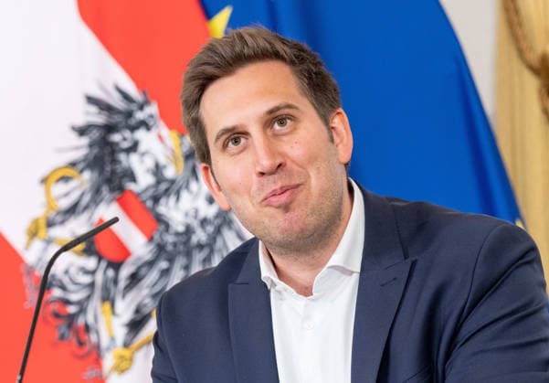 20260513 Pressefoyer nach dem Ministerrat der Bundesregierung WIEN, OESTERREICH - MAI 13: Staatssekretaer im Bundeskanzleramt Alexander Proell (OeVP) beim Pressefoyer - nach dem Ministerrat der Bundesregierung im Bundesdenkmalamt am 13. Mai 2026 in Wien, Oesterreich. 260513_SEPA_10_017 Copyright: xMichaelxIndrax SEPAxMedia