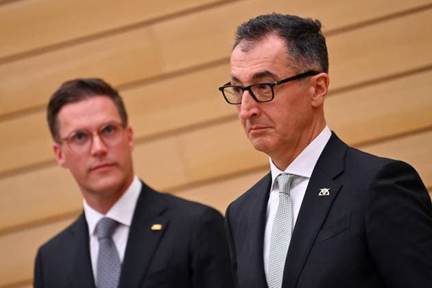 Cem OEZDEMIR State Premier of Baden Wuerttemberg, left Manuel HAGEL CDU, Minister of the Interior BW State Premier election in Baden Wuerttemberg on 13 05 2026 in the state parliament in Stuttgart
