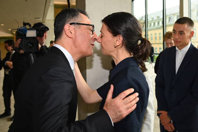 Cem OEZDEMIR State Premier of Baden Wuerttemberg hugs wife Flavia ZAKA, kiss, kiss, State Premier election in Baden Wuerttemberg on 13 05 2026 in the state parliament in Stuttgart