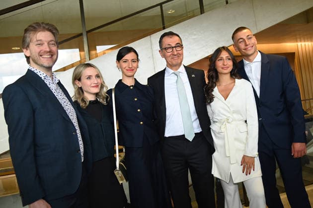 Cem OEZDEMIR State Premier of Baden Wuerttemberg Wife Flavia ZAKA,right Stepdaughter Mia with Ivan KRAUSE,left Livia ZAKA, Daniel Sufrin Disler State Premier election in Baden Wuerttemberg on 13 05 2026 in the state parliament in Stuttgart