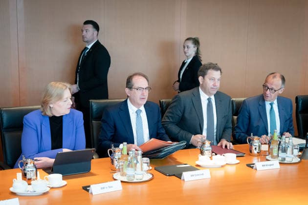 Cabinet meeting, Federal Government, Kick-off Kick-off, Cabinet meeting, Federal Government, Federal Chancellor, Friedrich Merz, Lars Klingbeil, Federal Minister of Finance, Vice-Chancellor, Alexander Dobrindt, Federal Minister of the Interior, Bärbel Bas, Federal Minister, Labor, Social Affairs Berlin Berlin GER