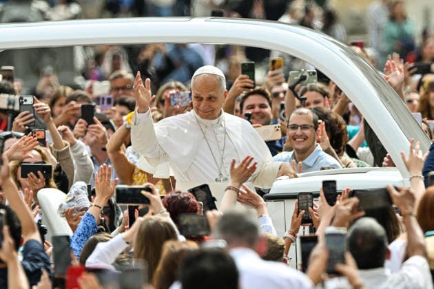 ITALY - POPE LEO XIV DURING THE WEEKLY GENERAL AUDIENCE AT ST PETER S SQAUTE IN THE VATICAN - 2026 5 13 Italy, Rome, Vatican, 2026 5 13 .Pope Leo XIV a during the weekly general audience at St Peter s Square in The Vatican EDITORIAL USE ONLY - NO BOOKS Copyright: xALESSIAxGIULIANIx