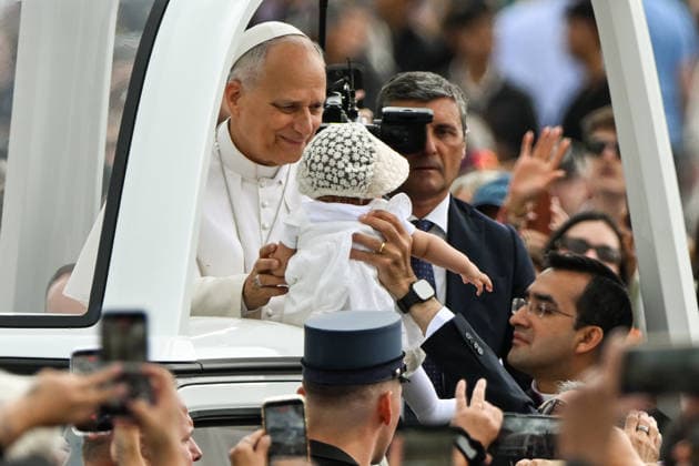 ITALY - POPE LEO XIV DURING THE WEEKLY GENERAL AUDIENCE AT ST PETER S SQAUTE IN THE VATICAN - 2026 5 13 Italy, Rome, Vatican, 2026 5 13 .Pope Leo XIV a during the weekly general audience at St Peter s Square in The Vatican EDITORIAL USE ONLY - NO BOOKS Copyright: xALESSIAxGIULIANIx