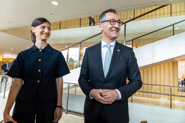 Cem Özdemir is the new Minister President of the state of Baden Württemberg On May 13, the politician from the Green Party was sworn in in the state parliament Wife Flavia Zaka, the future mother of the state 13 05 2026, Stuttgart, Baden Württemberg, Germany