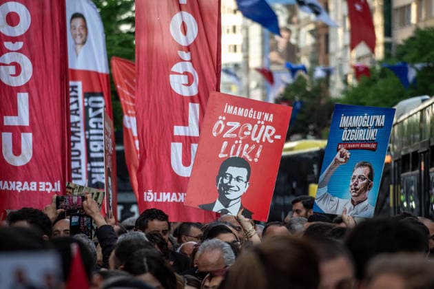 May 13, 2026, Istanbul, Istanbul, Turkey: Supporters of the Republican People s Party (CHP) take part in the first â€oeDemocracy and Freedom March†organized by the Istanbul Provincial Presidency in Istanbul, Turkey, on May 13, 2026. The march began in front of the Ataturk Museum in the district of Sisli and ended in front of the Sisli Municipality building. Thousands of demonstrators participated in the rally, chanting slogans such as â€oeNo to trustee appointments,†â€oeFreedom for political prisoners,†and messages supporting detained mayors. Istanbul Turkey - ZUMAt171 20260513_zip_t171_021 Copyright: xAbdullahxTepelix