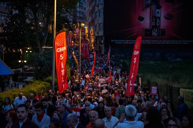 May 13, 2026, Istanbul, Istanbul, Turkey: Supporters of the Republican People s Party (CHP) take part in the first â€oeDemocracy and Freedom March†organized by the Istanbul Provincial Presidency in Istanbul, Turkey, on May 13, 2026. The march began in front of the Ataturk Museum in the district of Sisli and ended in front of the Sisli Municipality building. Thousands of demonstrators participated in the rally, chanting slogans such as â€oeNo to trustee appointments,†â€oeFreedom for political prisoners,†and messages supporting detained mayors. Istanbul Turkey - ZUMAt171 20260513_zip_t171_002 Copyright: xAbdullahxTepelix