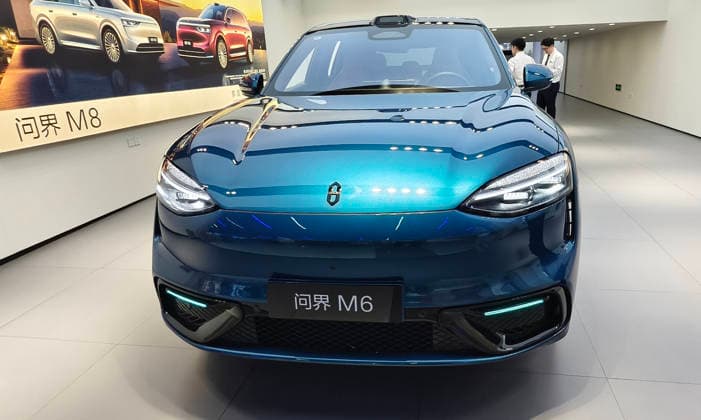 Huawei Intelligent Mobility Experience Store SHANGHAI, CHINA - MAY 13, 2026 - A SERES AITO M6 New Energy Vehicle displayed in the Huawei Intelligent Mobility Experience Store in Shanghai, China on May 13, 2026. Shanghai Shanghai China  Copyright: xCFOTOx i1778720370308