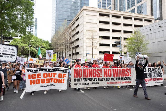 May 13, 2026, Houston, Texas, USA: During a No Kings protest in downtown Houston, gathering demonstrators march and hold up signs. Houston USA - ZUMA 20260513_mda_g287_003 Copyright: xMatthewxGuzmanx